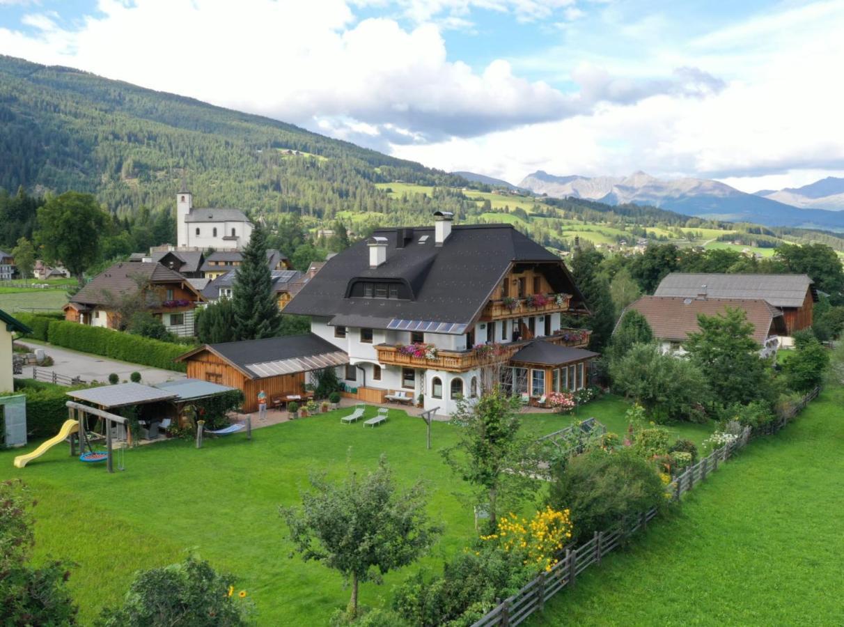 Ferienwohnungen Haus-Holzer Mauterndorf  Luaran gambar