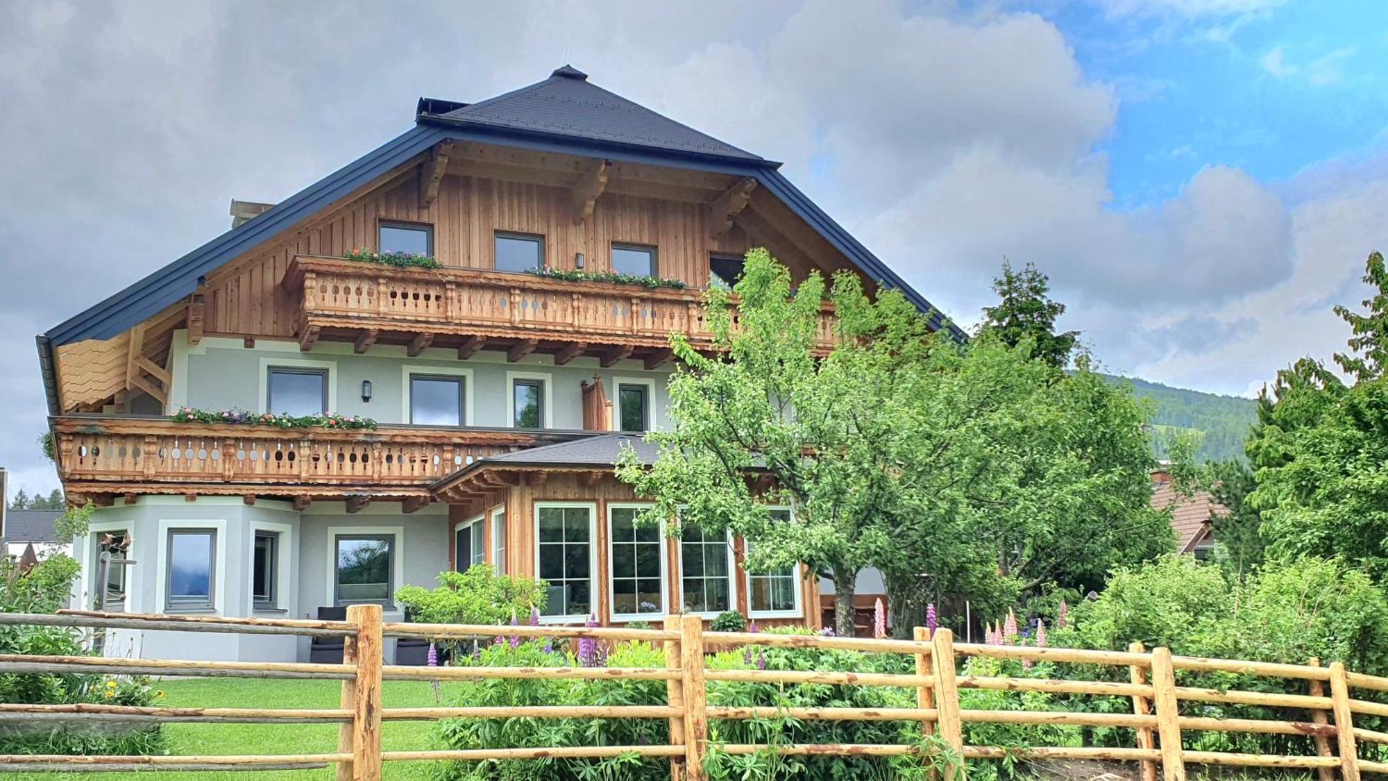Ferienwohnungen Haus-Holzer Mauterndorf  Luaran gambar