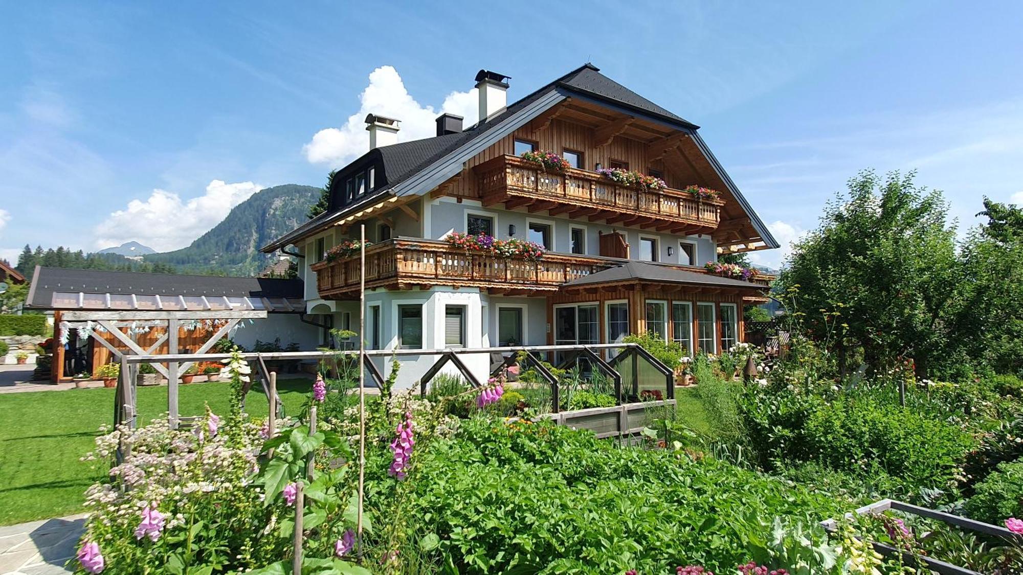 Ferienwohnungen Haus-Holzer Mauterndorf  Luaran gambar