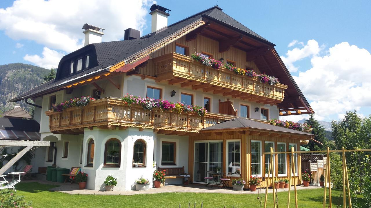 Ferienwohnungen Haus-Holzer Mauterndorf  Luaran gambar